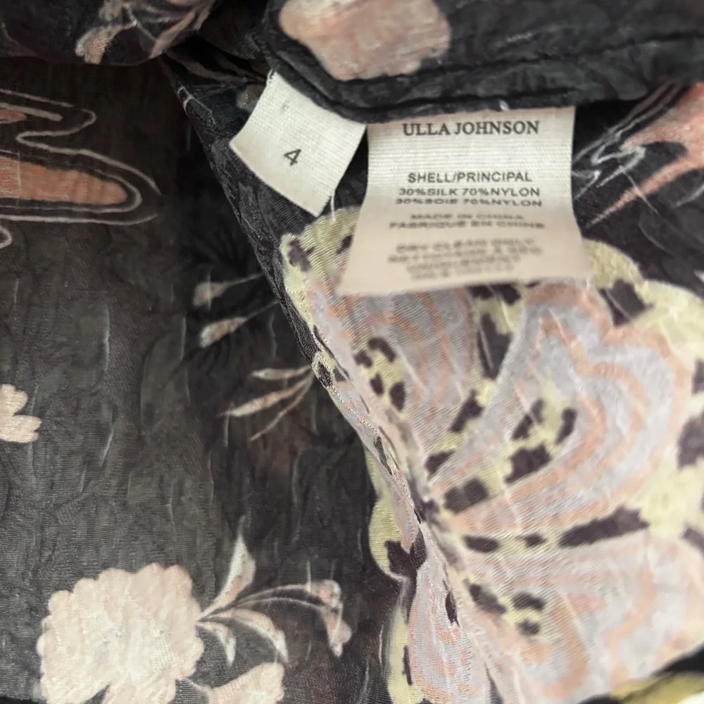 Ulla Johnson Eliza Blouse‎ Onyx Silk Blend Puff Sleeve Floral Top Size 4 Small
